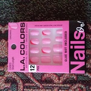 L.A. Colors Press On Nails